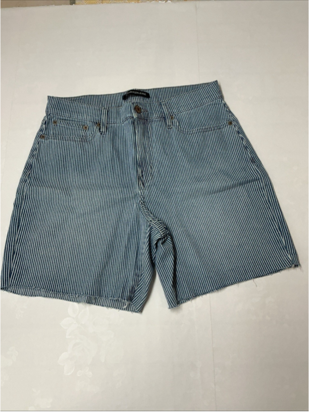 calvin klein high rise shorts Womens Size 8 Stretch
